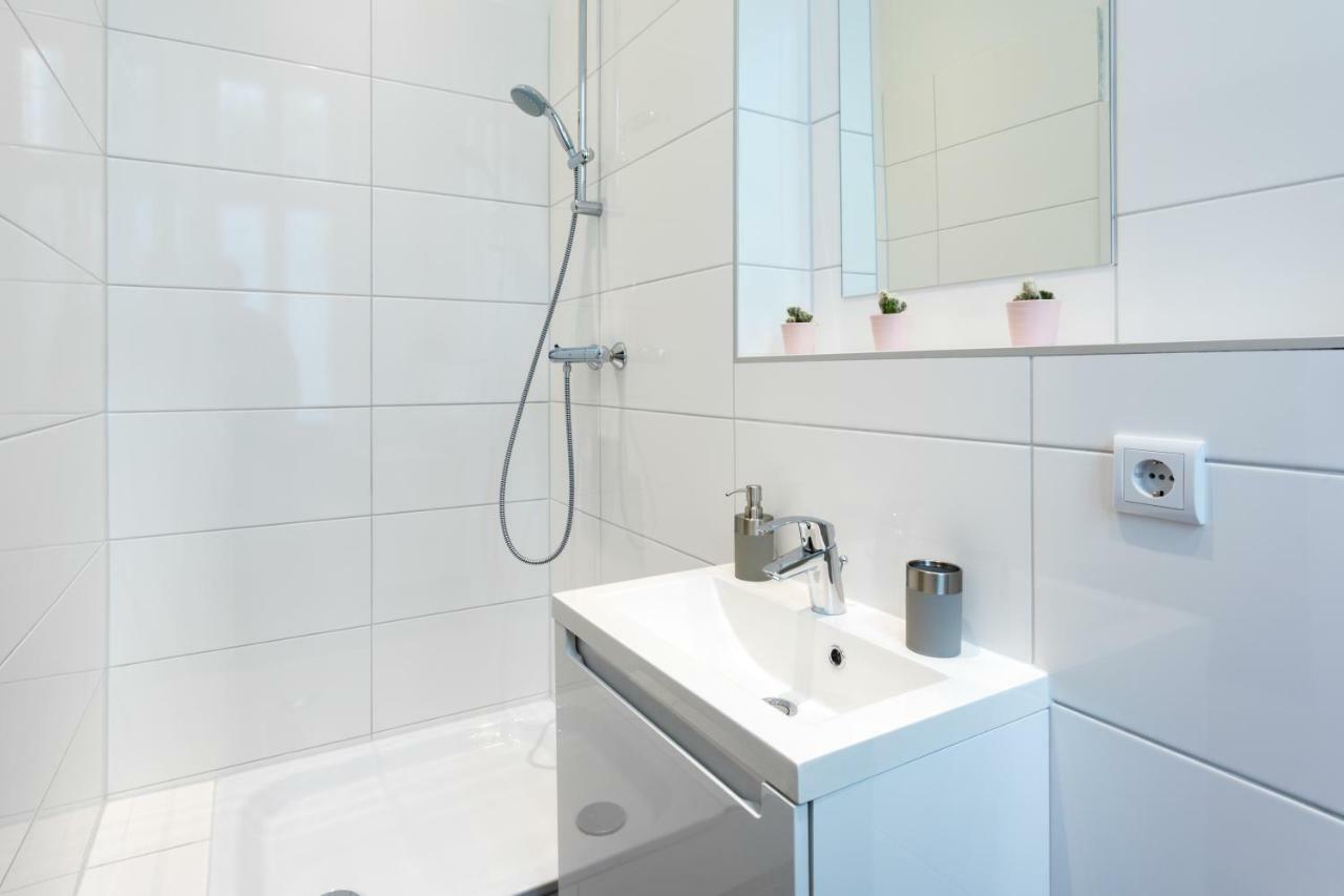 Meedo I Apartment Berlin Bagian luar foto